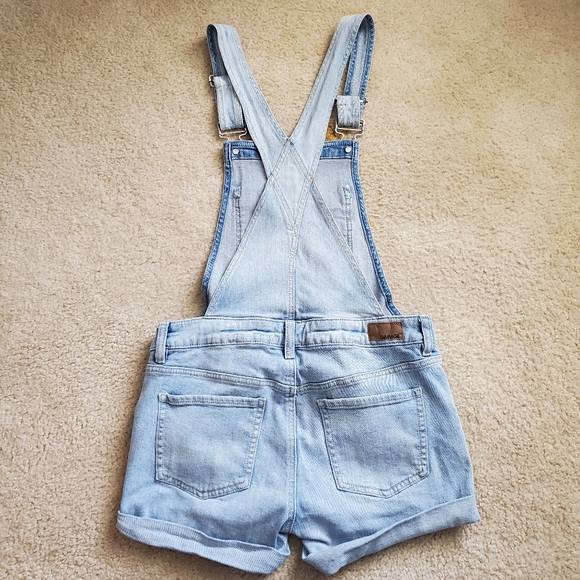 GARAGE stretch denim overalls light wash blue jeans straps short shorts Small - Picture 2 of 10